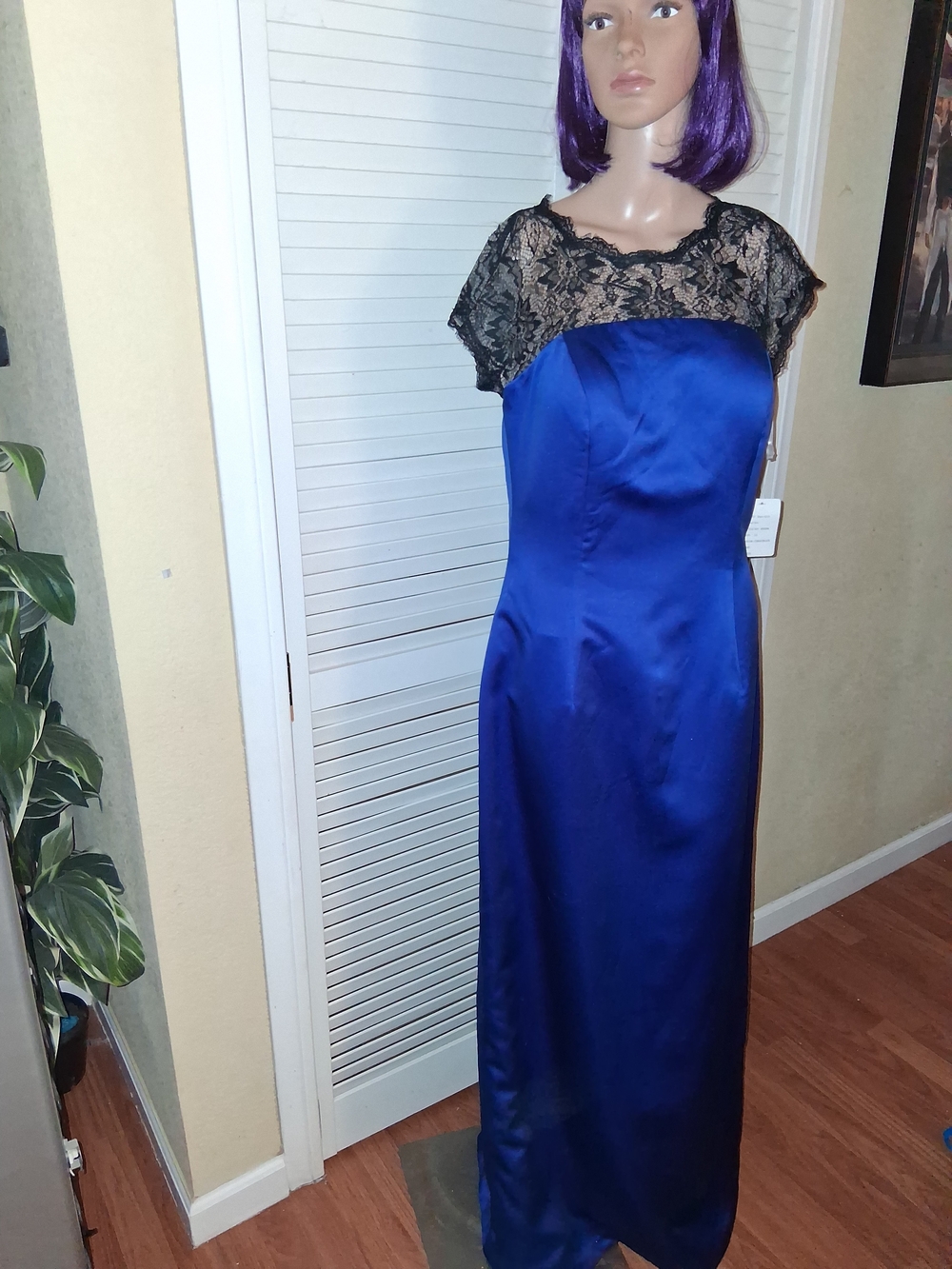 DaVinci Cobalt Blue Satin & Black Lace Formal Gown Dress Size 12 Style 60206